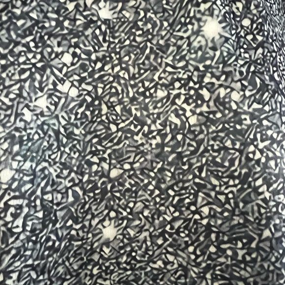 Gray Top - Picture 3 of 4